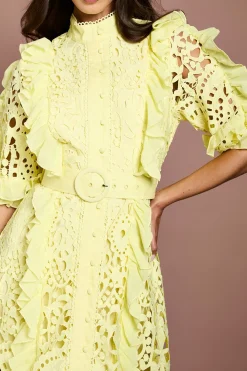Robe Chemise En Dentelle À Volants Avec Ceinture
