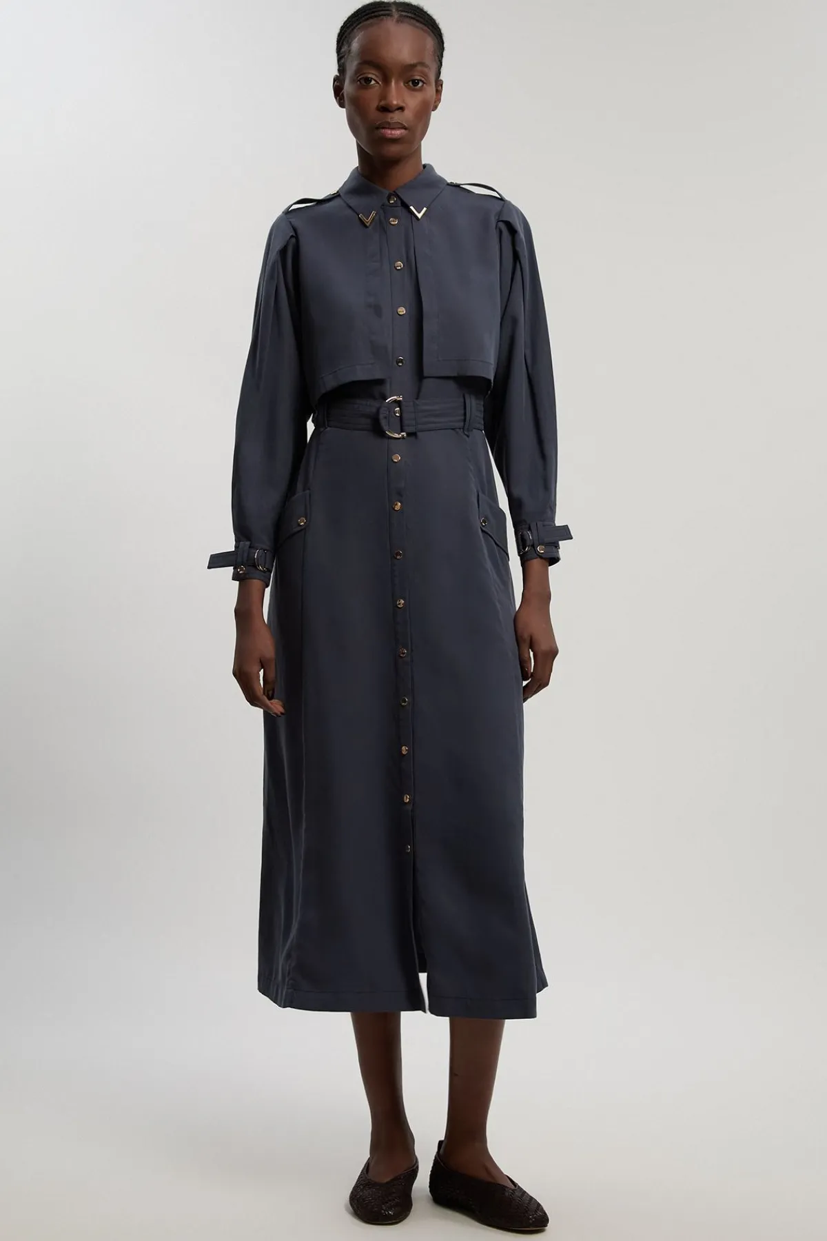 KarenMillen Robe Chemise En Sergé De Cupro Utilitaire Tissé Avec Détail Ceinture<Femme Robes À Manches Longues|Robes