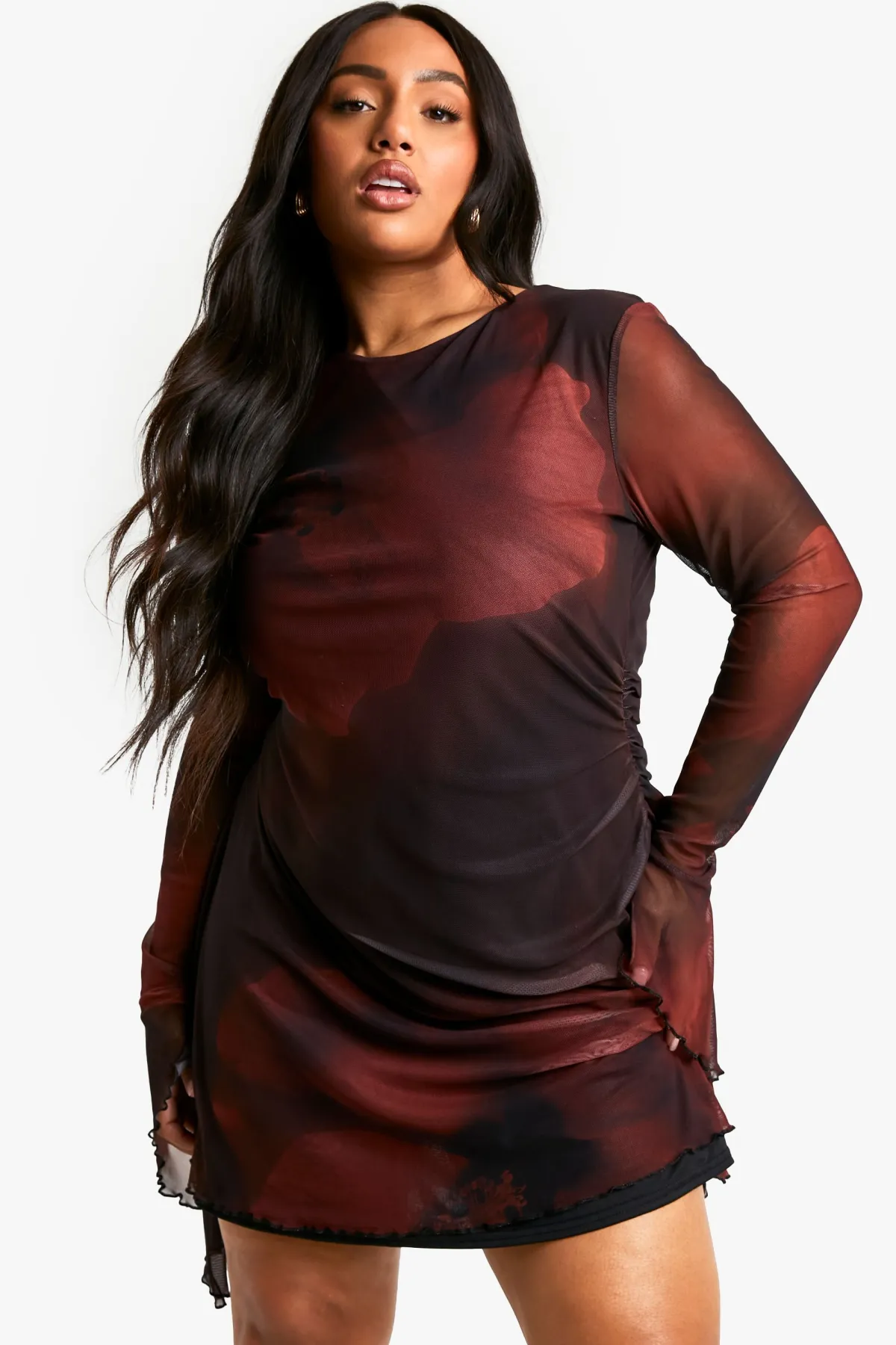 boohoo Robe chemise en taille plus à imprimé floral estompé et manches évasées<Femme Robes À Manches Longues|Robes