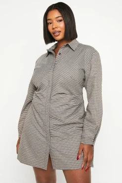 Robe chemise à fronces latérales Plus Check