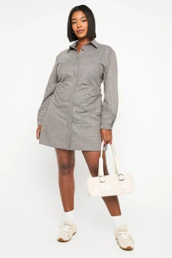 Robe chemise à fronces latérales Plus Check