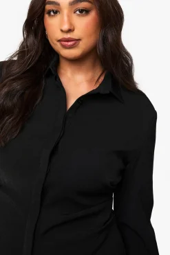 boohoo Robe chemise à fronces latérales Plus<Femme Robes À Manches Longues|Robes
