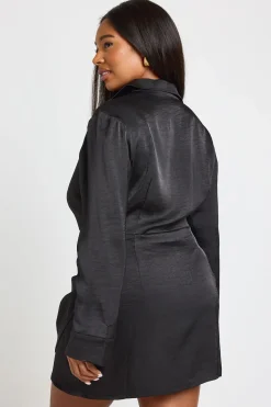 boohoo Robe Chemise Grande Taille En Satin Texturé À Col<Femme Satin Et Dentelle|Robes À Manches Longues