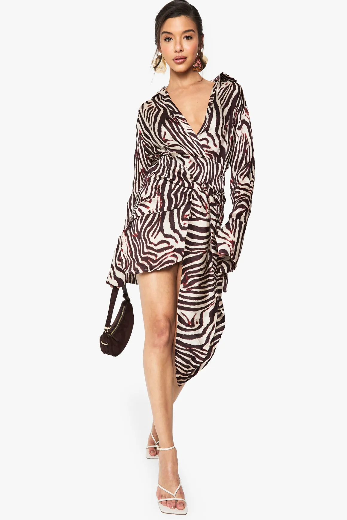 Robe-chemise à jupe enveloppante en satin zébré