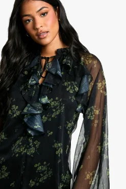 boohoo Robe chemise longue à imprimé floral sombre avec volant et manches évasées<Femme Robes À Manches Longues|Robes