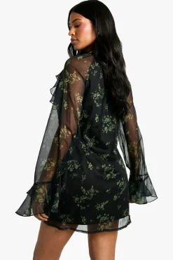 boohoo Robe chemise longue à imprimé floral sombre avec volant et manches évasées<Femme Robes À Manches Longues|Robes