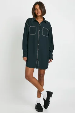 Robe chemise longue surdimensionnée à boutons