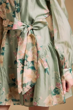 Robe Chemise À Manches Volumineuses Avec Détail Ceinture