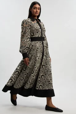 Robe Chemise Maxi Tissée Mono à Découpes Ajourées