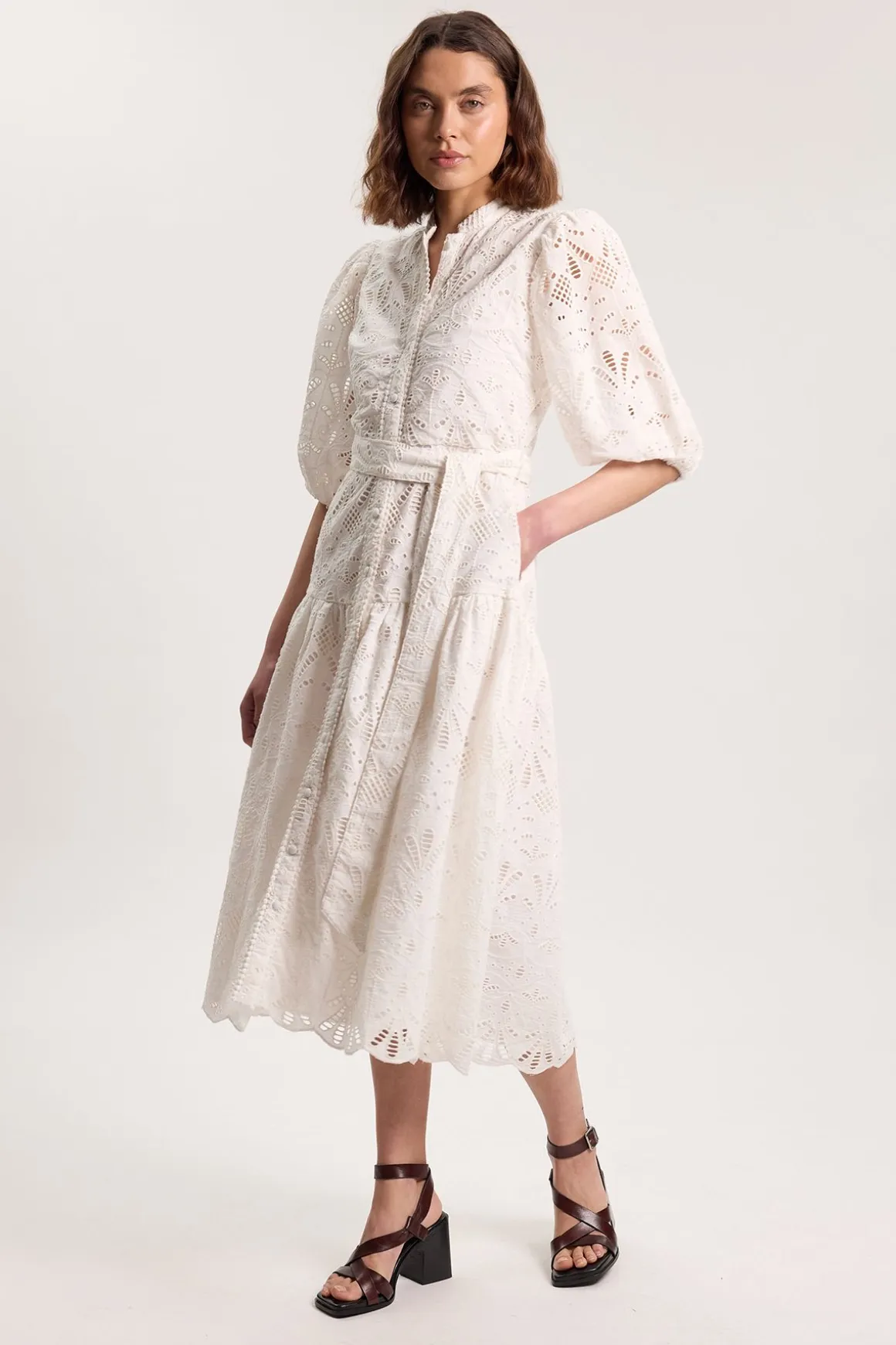 Robe Chemise Midi Broderie Anglaise À Ourlet Festonné