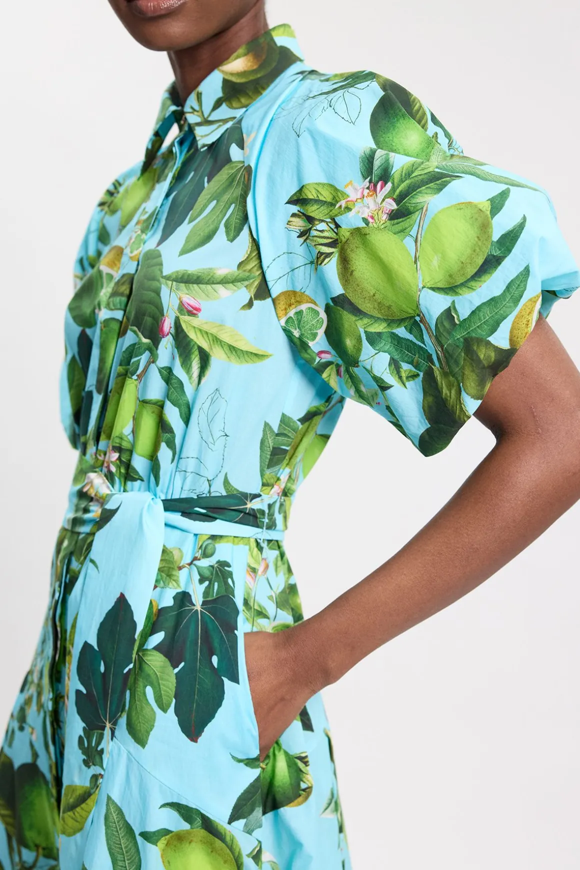 Robe Chemise Midi Tissée En Coton À Imprimé Citron Vert Avec Manches Bouffantes Et Taille Basse Pour Petite
