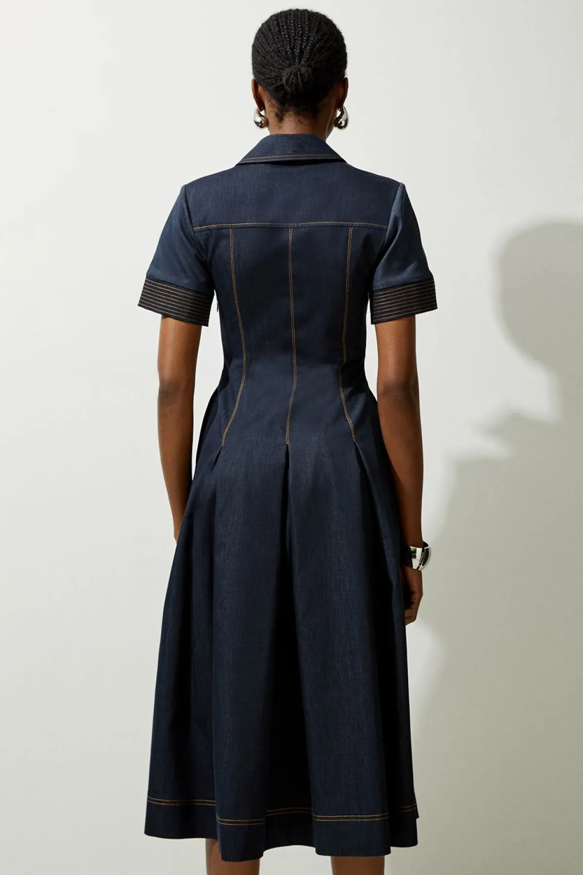 KarenMillen Robe Chemise Mi-Longue en Denim Ajustée à Jupe Évasée<Femme Tailleurs|Denim