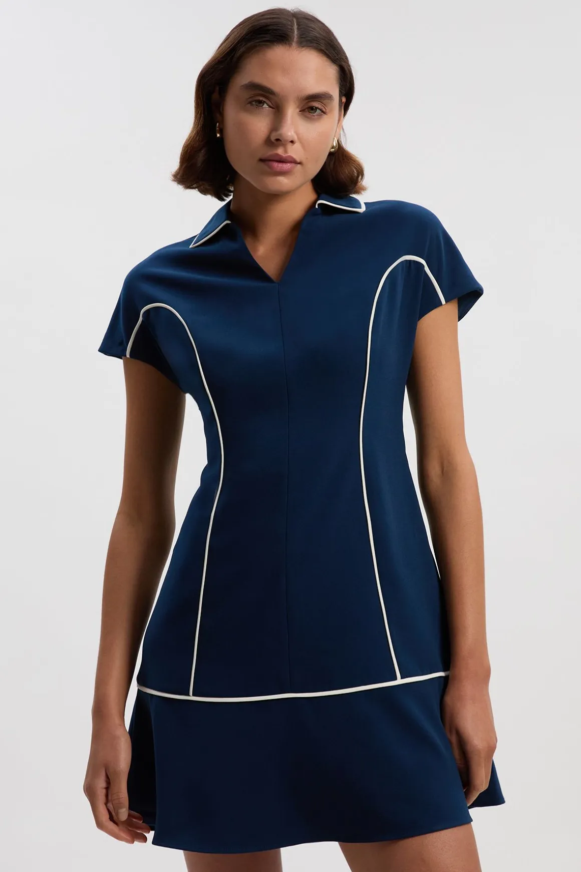 Robe Chemise Mini Ajustée en Crêpe avec Liserés pour Femmes Grandes Tailles