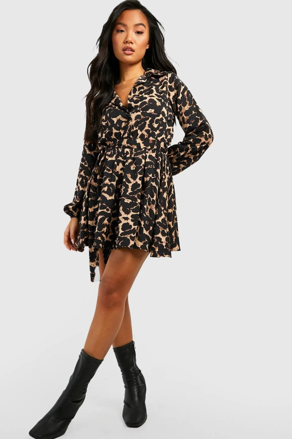 Robe chemise patineuse petite à imprimé léopard