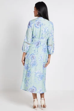 Robe Chemise Petite Sans Col Avec Insert En Dentelle Florale