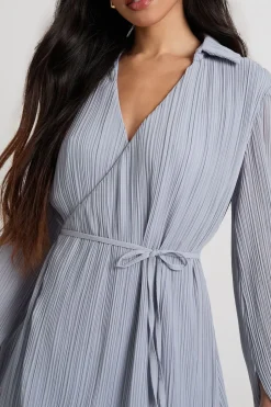 Robe Chemise Plissée à Devant Croisé