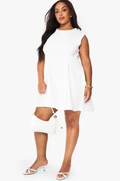 Robe chemise plissée plus structurée