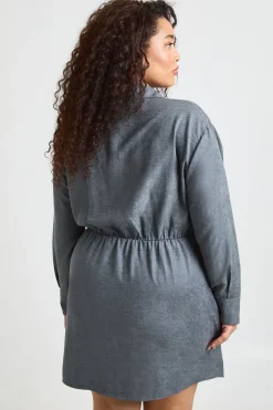 boohoo Robe Chemise Portefeuille À Col En Tissu Pêche Grande Taille<Femme Robes|Robes De Jour
