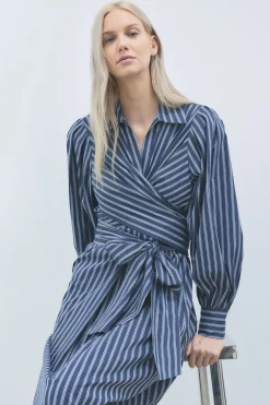 Robe Chemise Rayée en Popeline de Coton à Manches Bouffantes et Détail Portefeuille