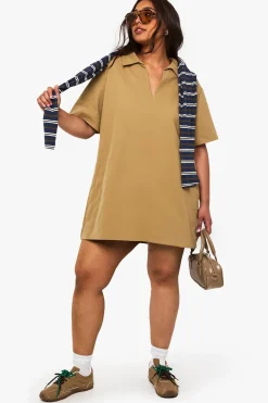 Robe chemise shift en sergé à col prononcé