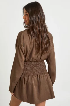 Robe chemise texturée à taille froncée