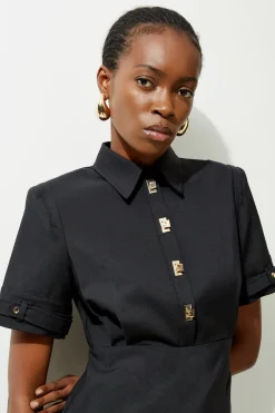 Robe chemise tissée Essential Techno à manches avec ferrures dorées
