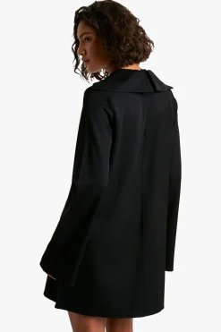 Robe chemise tissée sur mesure avec détail de col haut