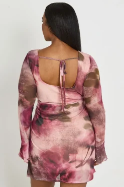 Robe Courte Ajustée Froncée À Imprimé Floral Grande Taille