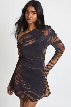 Robe Courte Asymétrique à Imprimé Animal Tonal