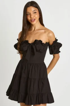 boohoo Robe Courte À Buste Froncé Et Manches Bouffantes<Femme Robes Patineuses|Robes