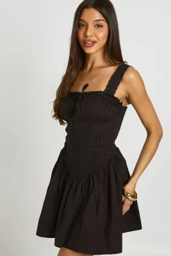 Robe Courte À Bustier Froncé Avec Bordure En Dentelle