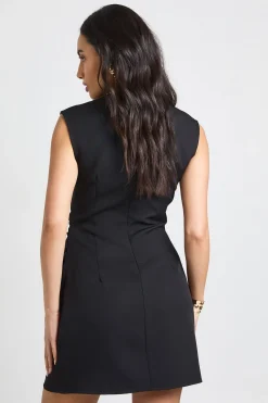 boohoo Robe Courte Cintrée À Épaulettes Et Taille Froncée<Femme Tailleurs|Robes Moulantes