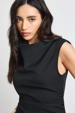 boohoo Robe Courte Cintrée À Épaulettes Et Taille Froncée<Femme Tailleurs|Robes Moulantes