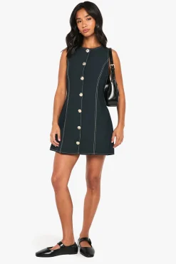 Robe Courte Cintrée Sans Manches Petite Taille Avec Boutons Dorés