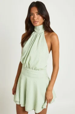 boohoo Robe Courte À Col Licou Texturé Et Ourlet Asymétrique<Femme Robes|Robe Invitée Mariage