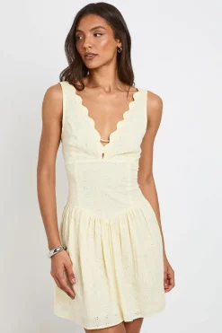 Robe Courte Corset À Encolure Festonnée Avec Broderie Anglaise - Collection Tall