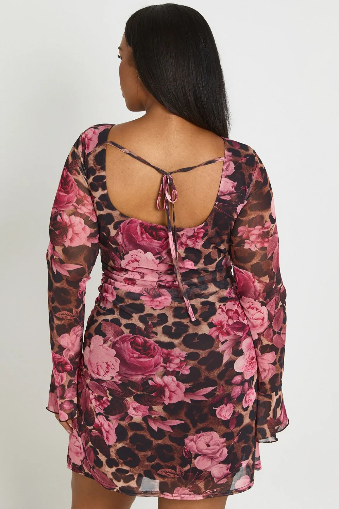Robe Courte Droite Froncée Grande Taille À Imprimé Léopard Et Floral