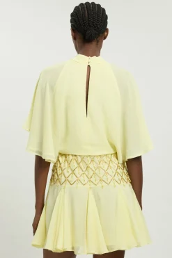 KarenMillen Robe Courte À Détail Cape Perlée<Femme Robe Invitée Mariage|Toutes Les Robes