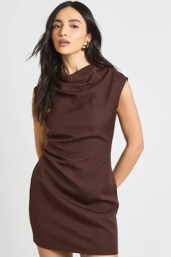 boohoo Robe Courte À Détail De Plis Et Encolure Drapée<Femme Tailleurs|Robes Moulantes