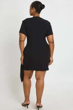 Robe Courte À Détail Drapé Avec Épaulettes Et Ornement Plus