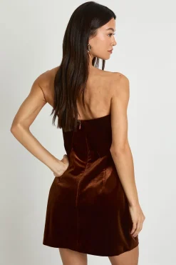 Robe Courte En Crêpe À Encolure Bardot En Velours Pour Grande Taille