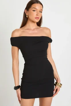 Robe Courte En Crêpe Jersey À Encolure Bardot Et Taille Froncée