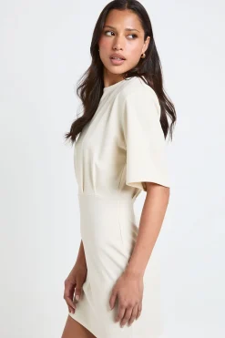 boohoo Robe Courte En Crêpe Jersey À Manches Mi-longues<Femme Robes Moulantes|Robes
