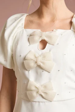 Oasis Robe Courte En Crêpe À Manches Bouffantes Ornée De Perles Et Nœuds<Femme Robes|Toutes Les Robes