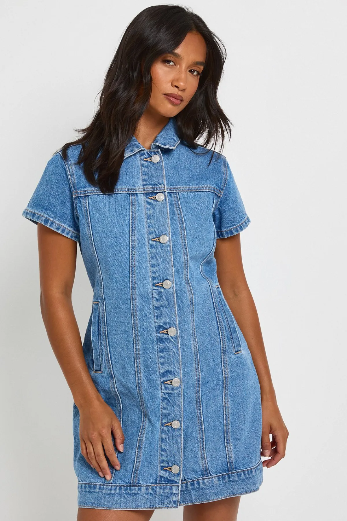 boohoo Robe Courte En Denim Western À Manches Courtes Petite<Femme Denim|Denim