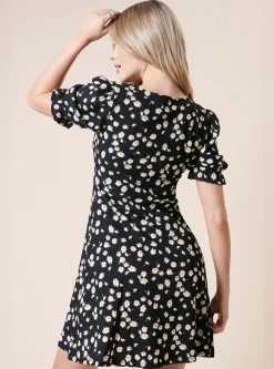 Robe Courte En Jersey À Manches Courtes Et Col En V Motif Marguerites