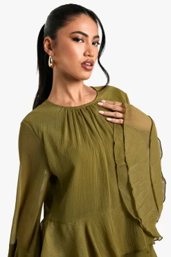 boohoo Robe courte en mousseline de soie à volants et manches évasées<Femme Robes Courtes|Robes À Manches Longues