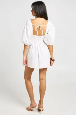 boohoo Robe Courte En Popeline De Coton À Corsage Froncé Col En V Et Manches Bouffantes<Femme Robes Patineuses|Robes