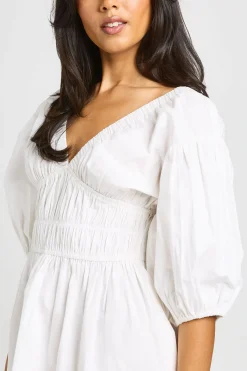 boohoo Robe Courte En Popeline De Coton À Corsage Froncé Col En V Et Manches Bouffantes<Femme Robes Patineuses|Robes