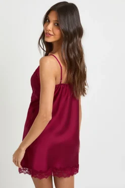Robe courte en satin et dentelle